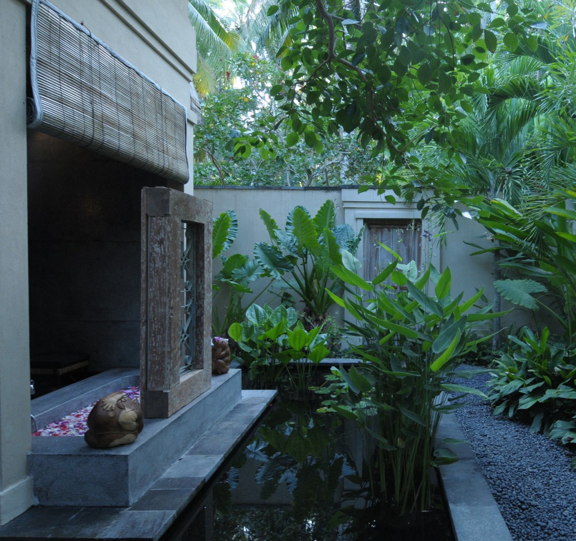 Villa Kacang Masterbath2