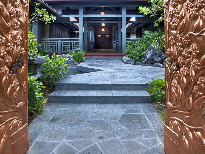 Golden-Door-Entry-